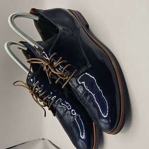 AGL Blue Patent Leather Oxford Shoes 36.5